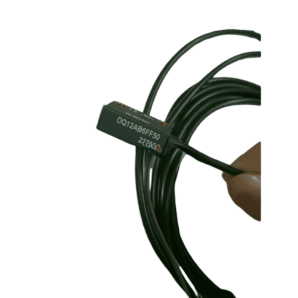 Banner DQ12AB6FF50 Miniature Photoelectric Sensor
