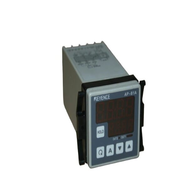 Keyence AP-81A Digital Pressure Sensor, LED Display, 24VDC