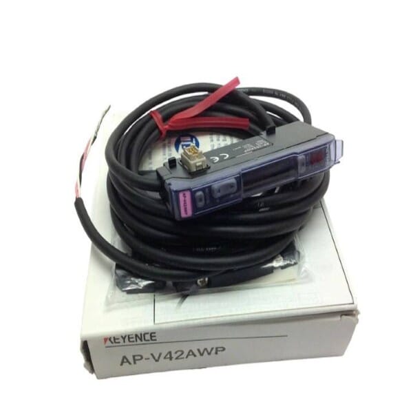 Keyence AP-V42AWP Wire-Saving AI Digital Pressure Sensor, Amplifier, Expansion