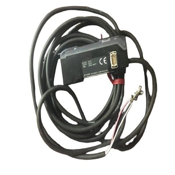 Keyence AP-V42WP Digital Pressure Sensor with 2-Color Display, Amplifier Unit