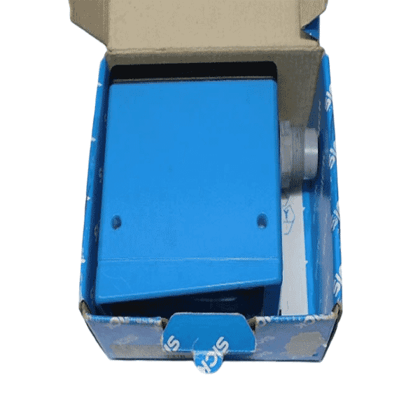 Sick 1008832 Photoelectric retro-reflective sensor